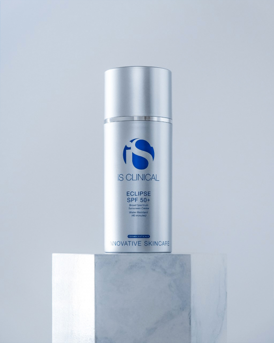 Eclipse SPF 50+ iS Clinical. Official Stockist. Worldwide shipping. Medical-grade skincare. The M-ethod Aesthetics